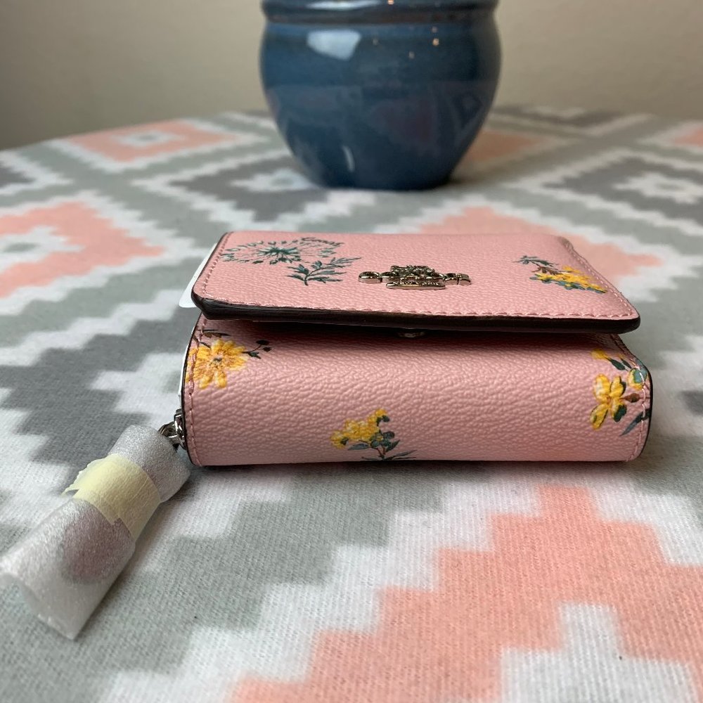 Coach Trifold Wallet - Picture 2 of 6